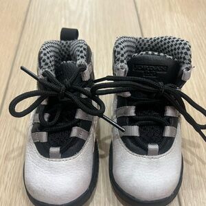 Jordan Kids' Black and Gray Sneakers